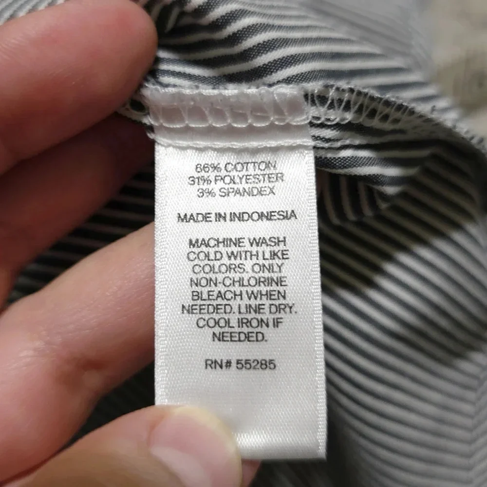 ✨️4/$20. Original Essential Shirt, Button Down Career Wear, Fitted Pin Stripe, M - Picture 13 of 15